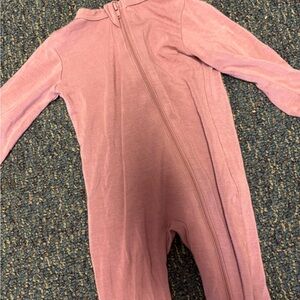 Kyte Baby - Zipper Romper - Mulberry - 3-6 month